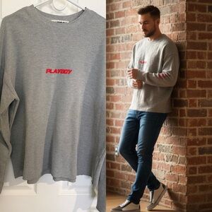 Playboy x PacSun Gray Waffle Knit Crewneck Sweatshirt Red Logo Y2K Men’s